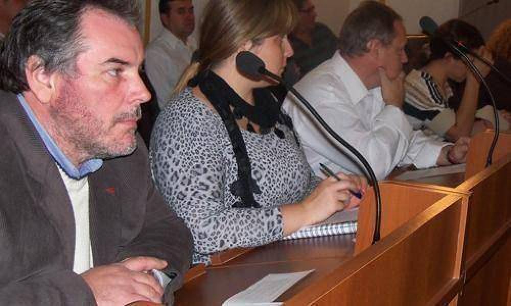 Trindade propone que Rivadavia se llame Gladys Z�ccaro