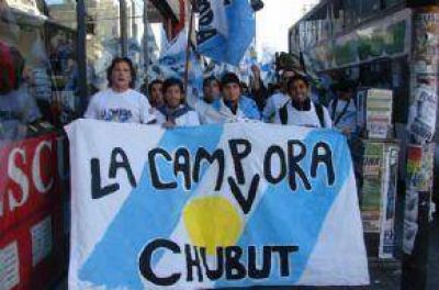 Buzzi Desaf�a A La C�mpora