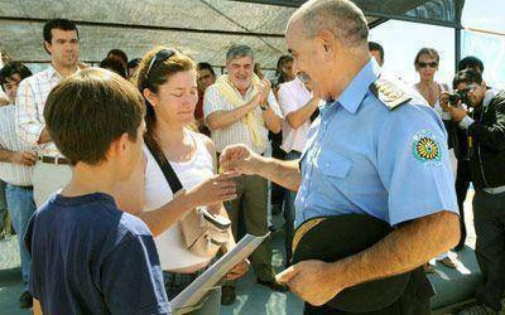 Das Neves confirm� licitaciones para m�s de 2.000 viviendas.