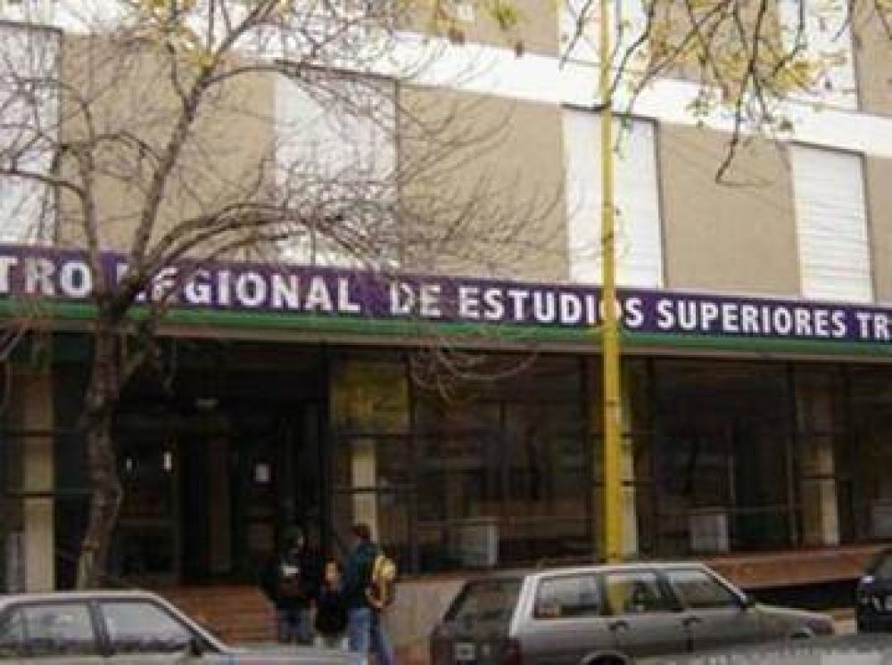 Curso de posgrado sobre salud comunitaria en CRESTA