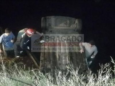 Testigos aseguran que el hijo del presidente de la Sociedad Rural tom� en contramano por el acceso Per�n