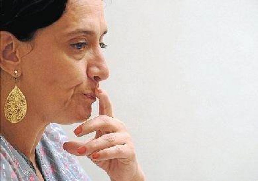Subte: Michetti asegur� que fue 'un error' haber firmado el traspaso