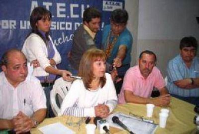 Salario docente: Gremios quieren definiciones provinciales.