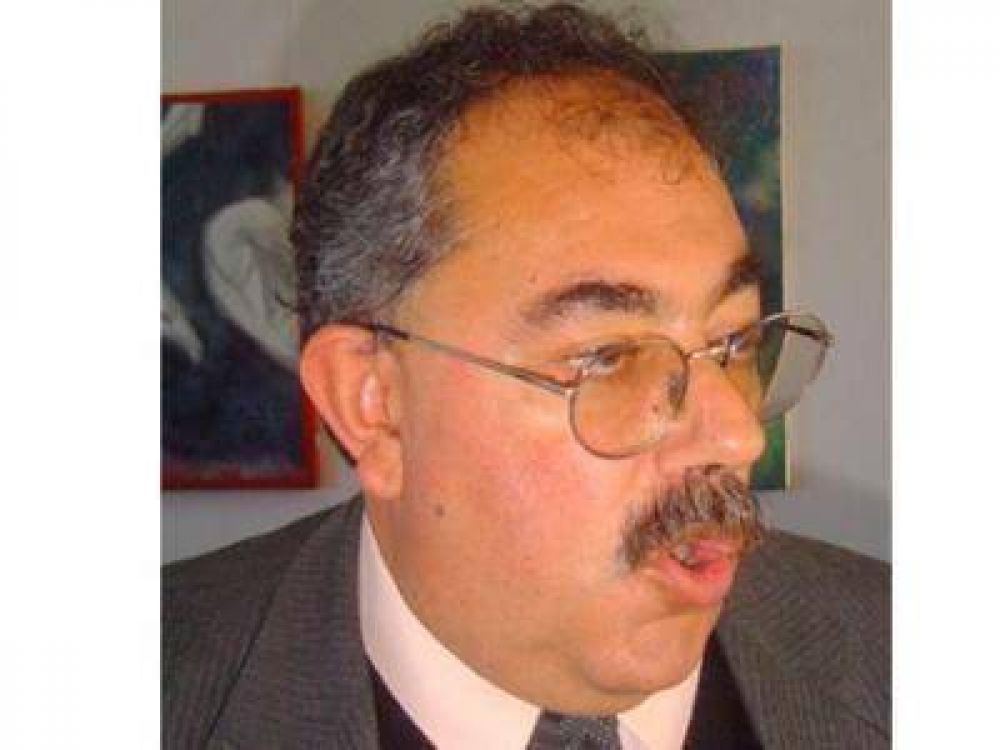 GUILLERMO LOMBERA ASUME COMO NUEVO DECANO DE INGENIERA