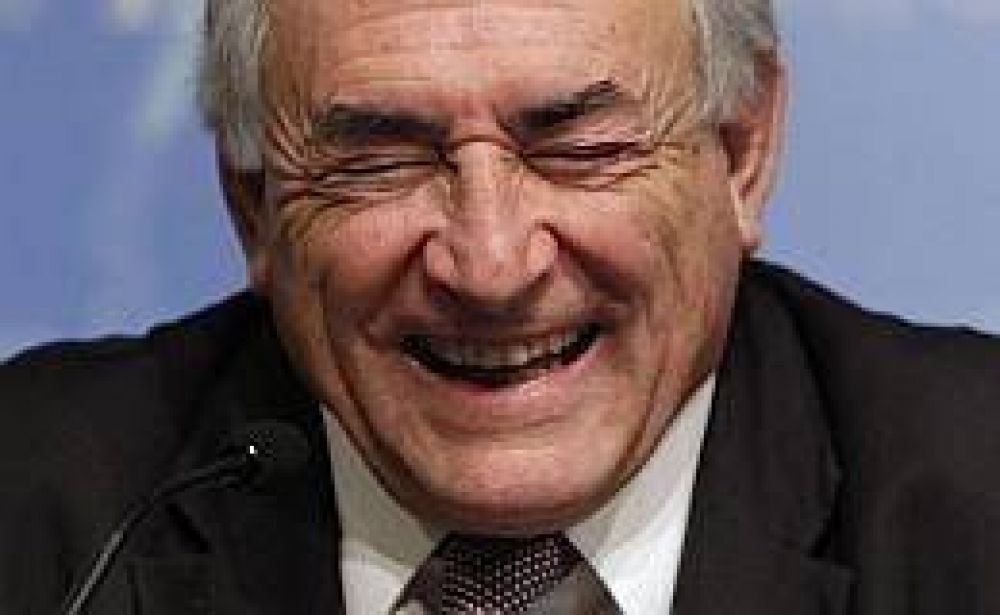 Investigan si Strauss-Kahn particip� de una "violaci�n en grupo"