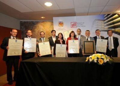 El Ministerio de Hacienda y Obras P�blicas pionero en el Estado en certificar Normas de Calidad 9001:2008