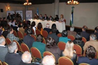 Wereltineck presidi� apertura de asamblea del COFEMA en Bariloche