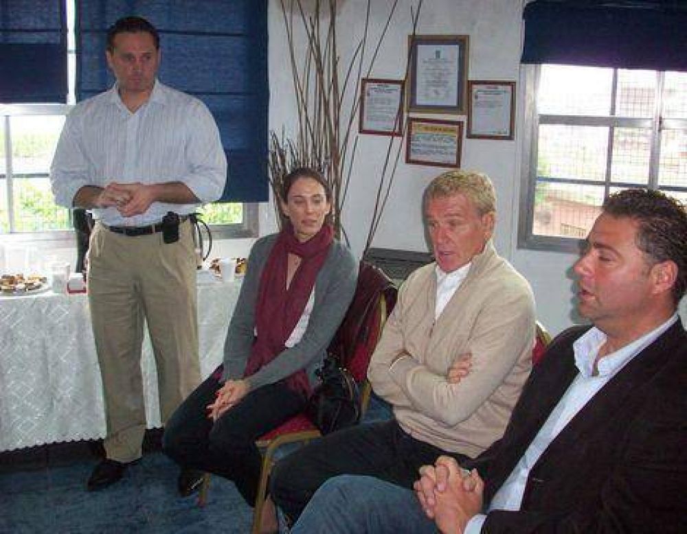 De Narv�ez analiz� la econom�a y la pol�tica provincial con empresarios de San Mart�n