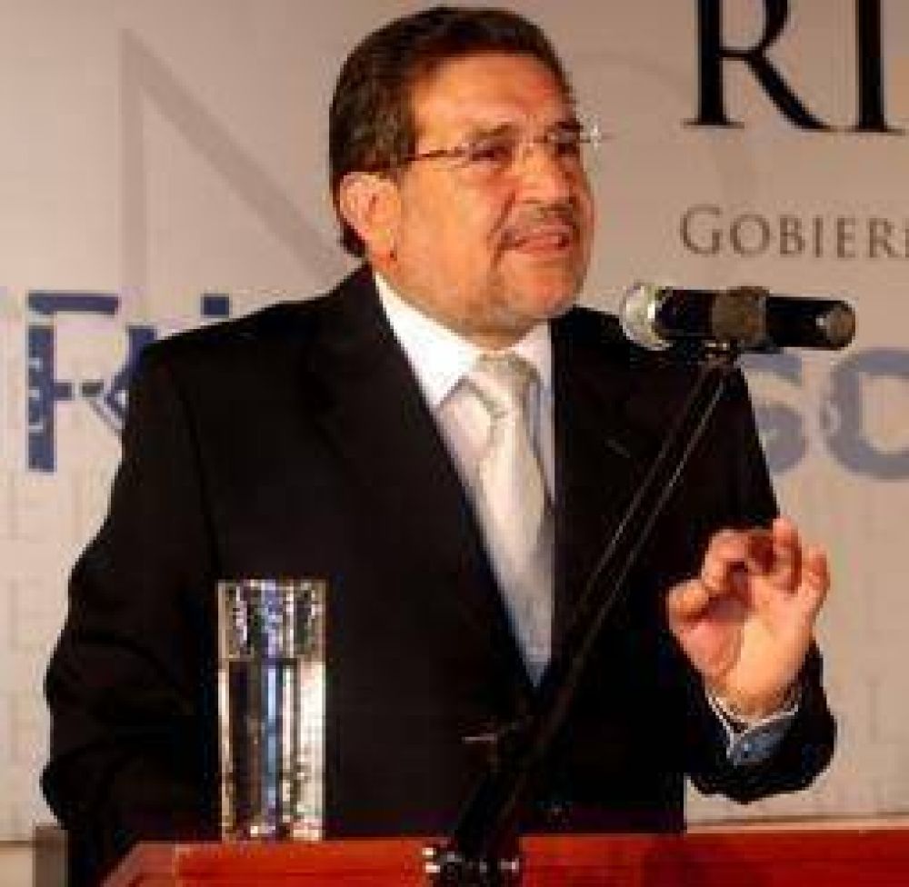 Beder dice que su gobierno promueve �una miner�a de tipo sustentable�