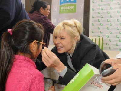 La Fundaci�n Banco Provincia entreg� lentes a alumnos de Moreno