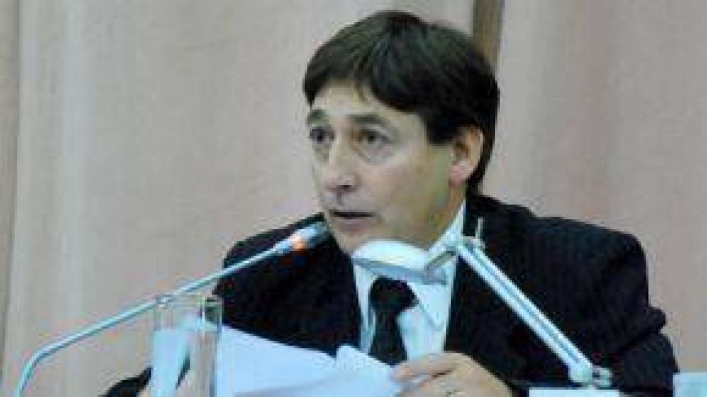  El FPV De Rawson Le Exige A Touri��n Un "Desagravio" A Exequiel Villagra