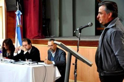 Lime�os tienen dudas en torno a la llegada de un Astillero