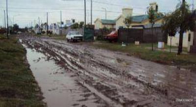 Llevaron al municipio el reclamo por el anegamiento en las calles