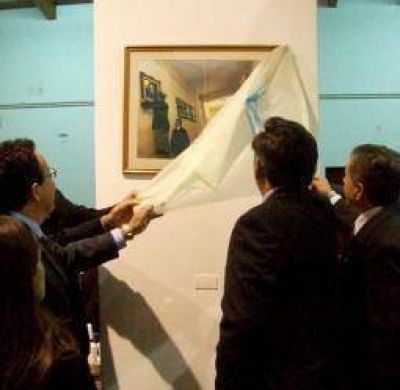 Homenaje del peronismo y el radicalismo a sus ex presidentes