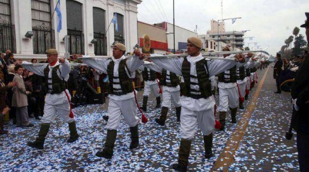 Colorido y fervor en la provincia en el festejo patrio