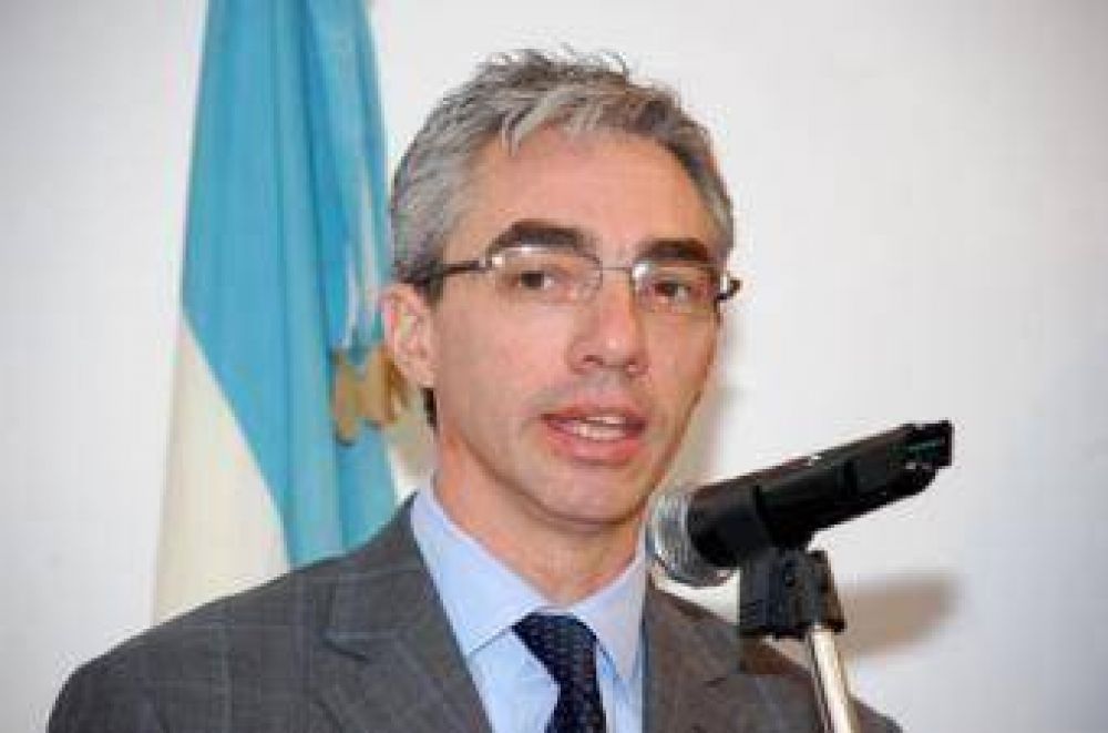 Meoni, candidato al Comit� Nacional, por la lista opositora que encabeza Gobbi