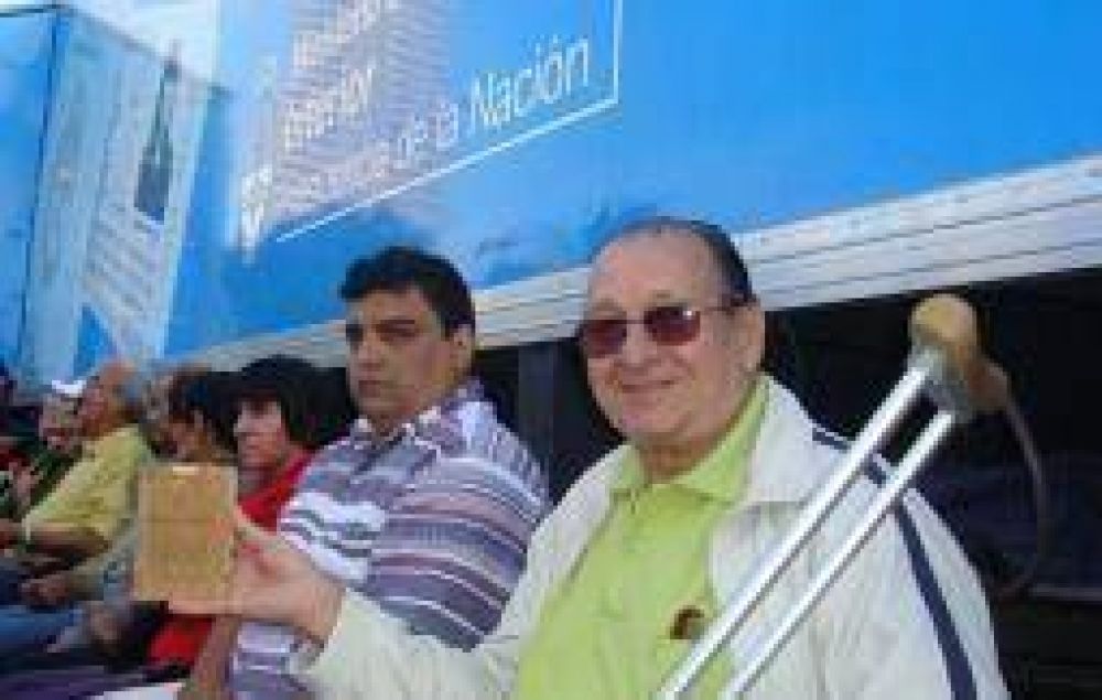 Llega Registro Civil M�vil para imprimir DNI en forma instant�nea