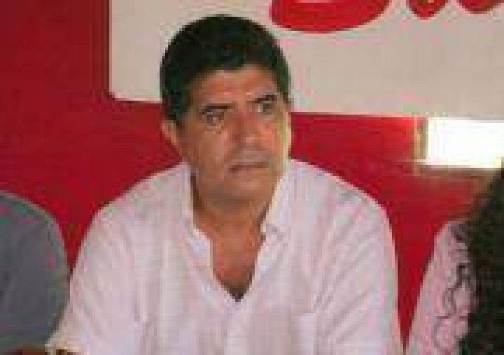 Verd�n pide agilizar los trabajos de desmalezamiento y limpieza en las escuelas por el dengue.