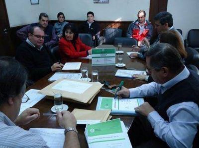 M�s de dos millones para mejoras en dos escuelas