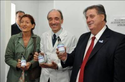 Inauguran una nueva planta de cosm�ticos y sanitizantes