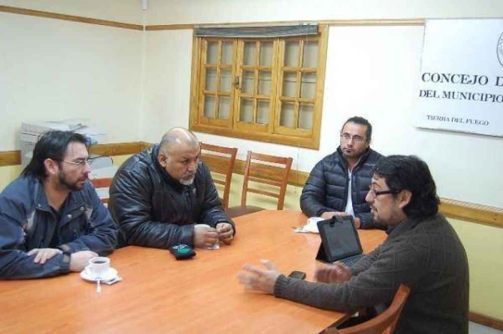 El 7 de junio se tratar� en parlamentaria el blanqueo de los choferes de taxis