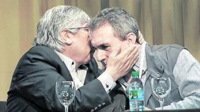 Moyano no se baja de la pelea y admite que la CGT est� fracturada
