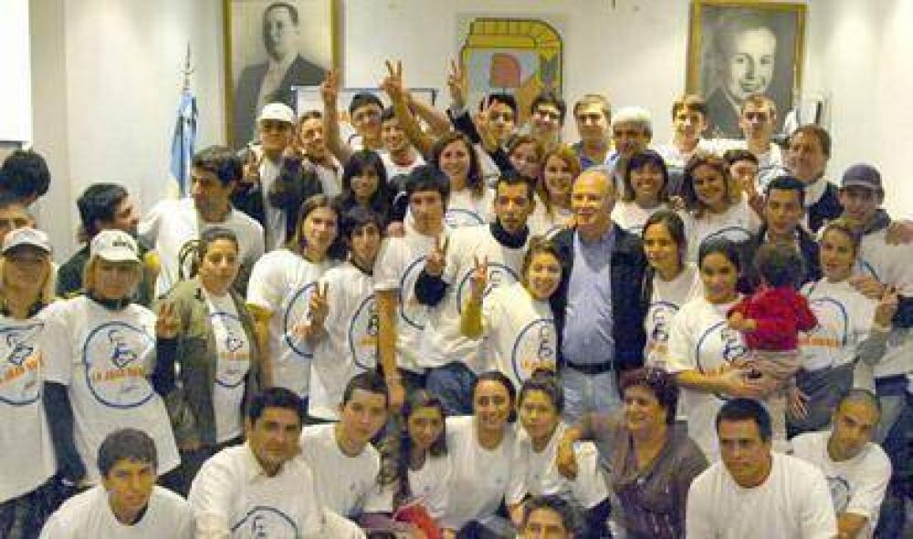 Lanzaron la juventud peronista la �Juan Domingo� en Avellaneda