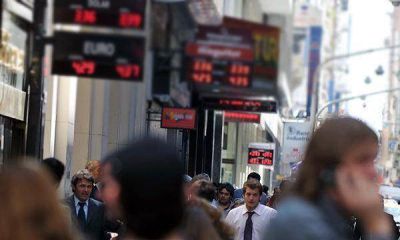 El d�lar subi� otro centavo y cotiza a $3,56 en la City