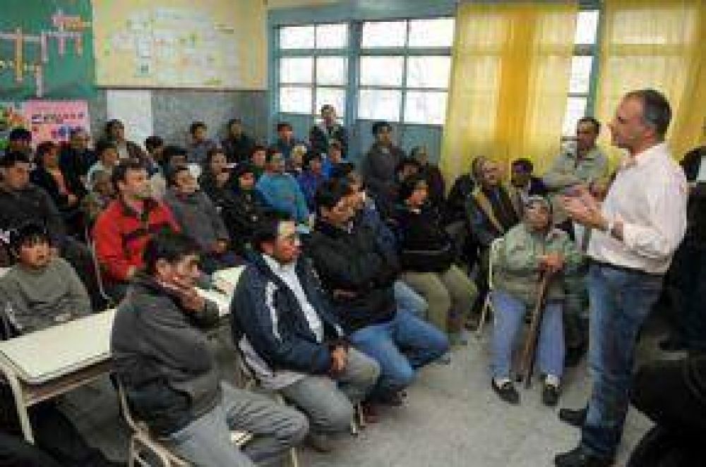  Comunas Rurales: Buzzi Recoge El Guante 