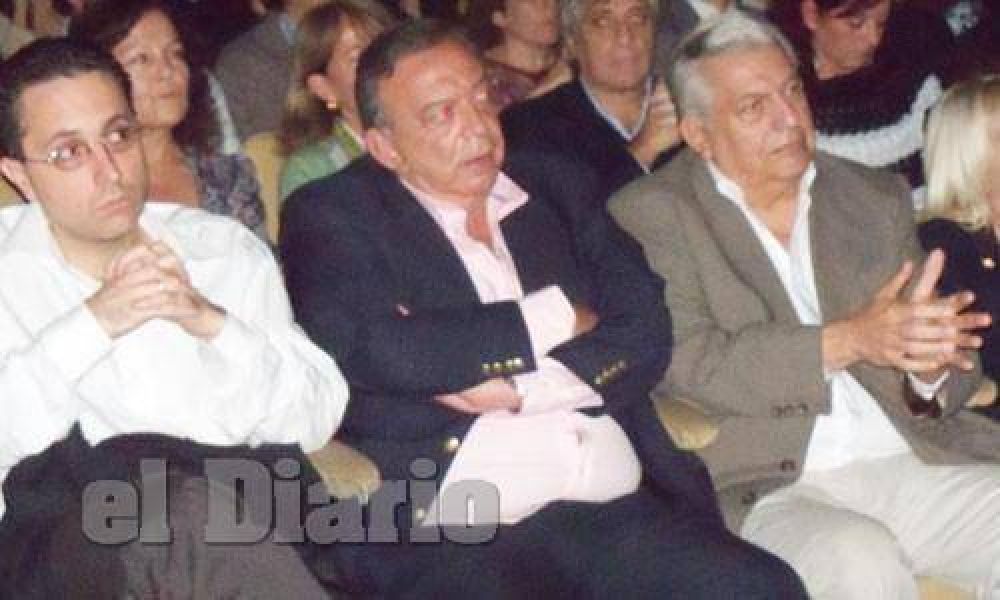 Z�ccaro reflota el proyecto de la tasa de Seguridad