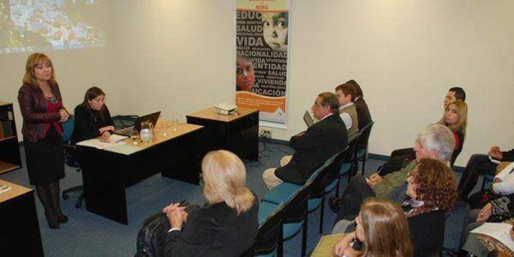 Presentaron programa estad�stico sobre poblaci�n infantil