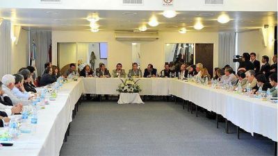 Cruces entre Benedetti y Albornoz por Urribarri y las cuentas municipales	