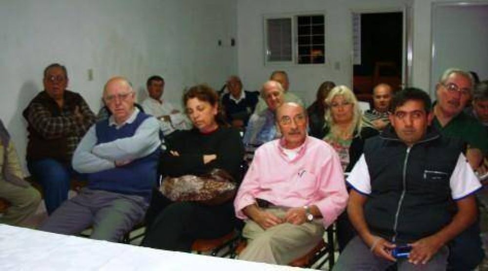 �Bases y herramientas para lograr el transporte p�blico de pasajeros y el control del tr�nsito en Jun�n�