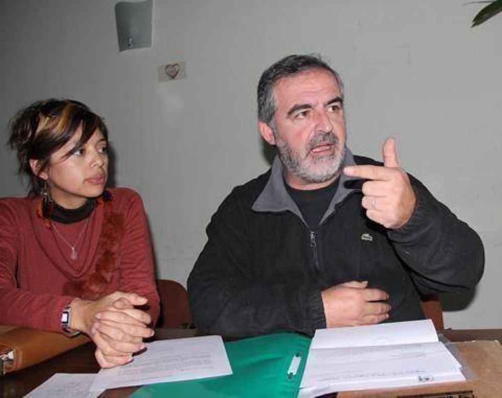 Confirman becas universitarias de $600