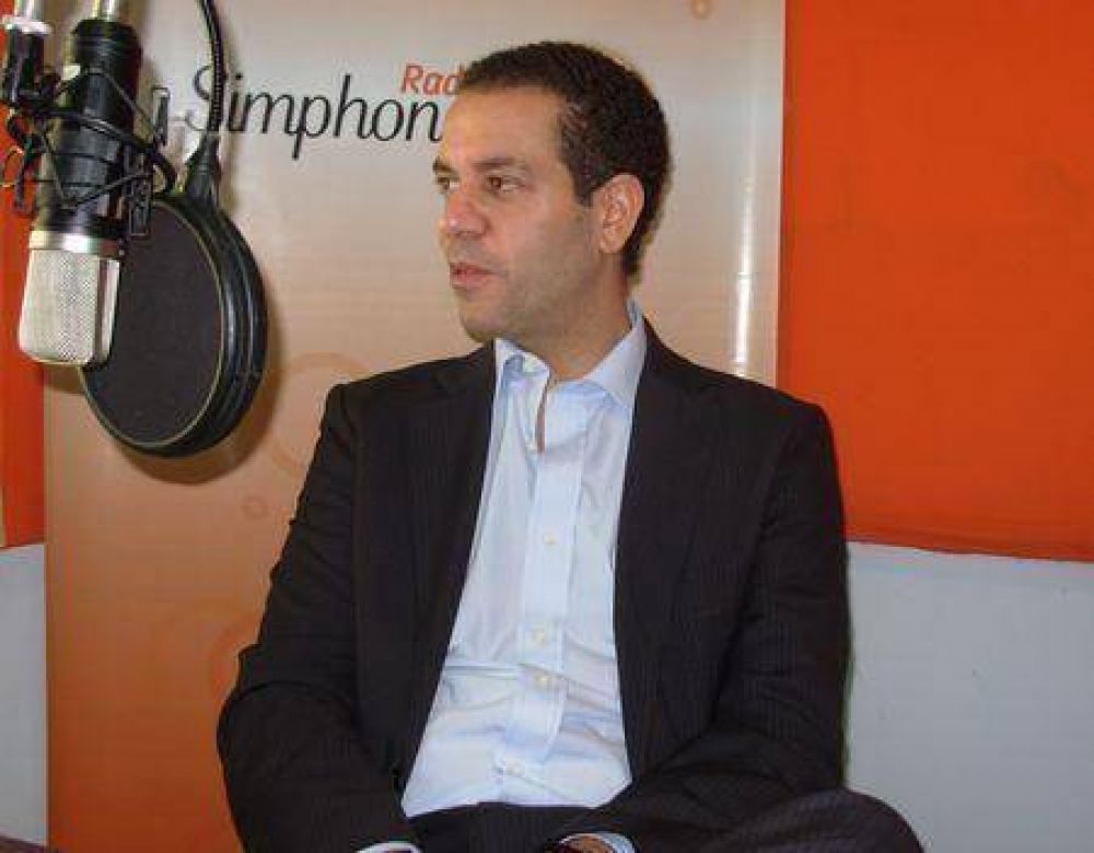 Leo Rial: �Scioli viene acompa�ando este modelo desde 2003�