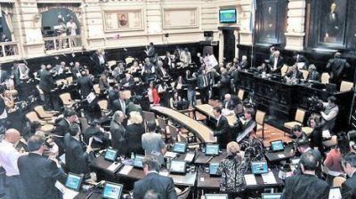 Aprobaron el ajuste y el campo convoc� a un paro en la Provincia