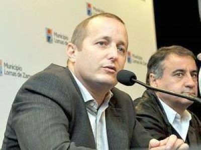 El Municipio present� las obras de la red de desag�es de Budge