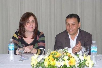 Unam: proponen crear la secretar�a del graduado