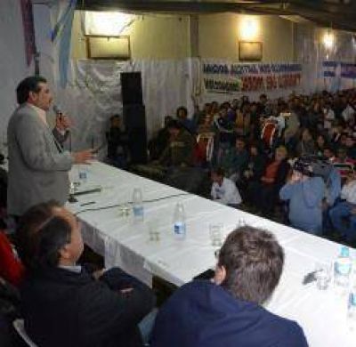 Beder Herrera llam� �a prepararse para defender al gobierno K�