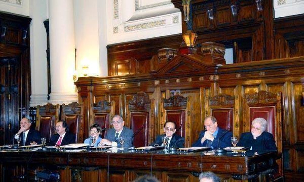 La Corte fren� la aplicaci�n la Ley de Medios provincial