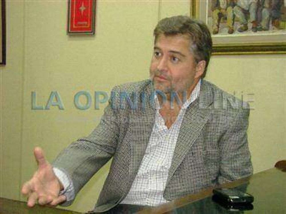 Mirabella pretende interpelar a Sciara