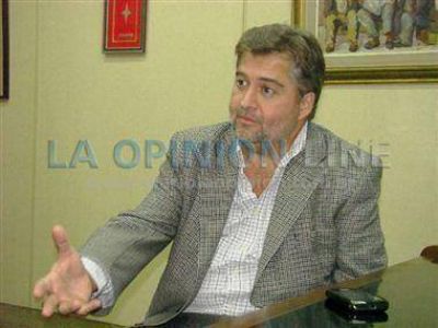 Mirabella pretende interpelar a Sciara