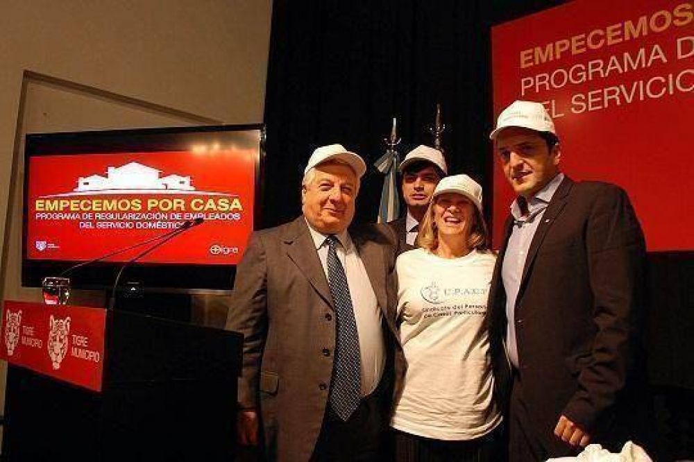 Cuartango y Massa lanzaron el programa "Empecemos por Casa"