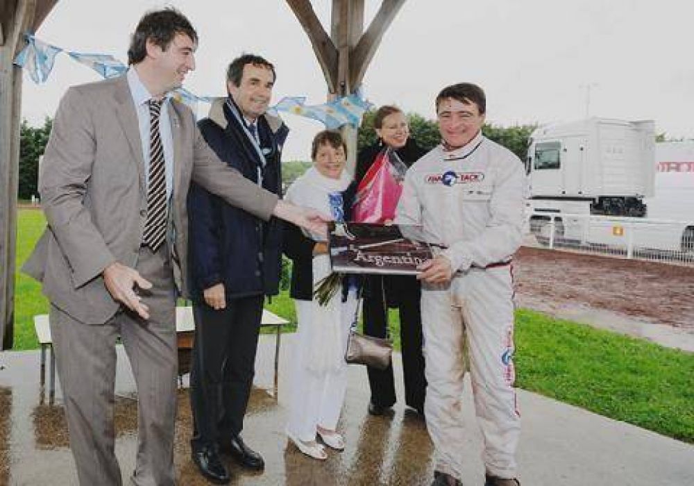 �Con Chartres tenemos una diferencia de m�s de 500 a�os�