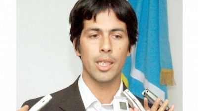 Cufr�: �Seguir con el legado de Mosconi para fortalecer nuestra Ypf�