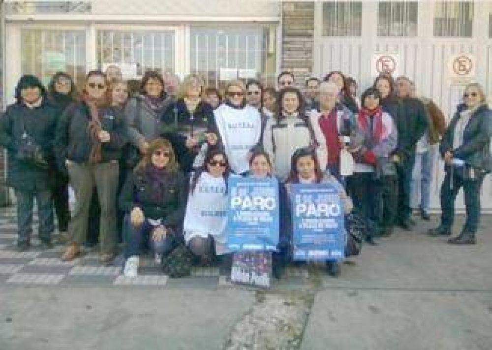 Suteba Quilmes reclam� por licencias de docentes