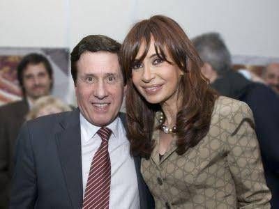 LA PRESIDENTA VISITA LANUS PARA INAUGURAR UN EDIFICIO DE LABORATORIOS EN LA UNLA