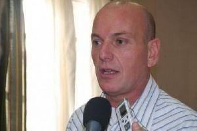 Guill�n: �Ten�amos un Municipio ordenado, con planificaci�n, y hoy estamos Hablando de recortes�.
