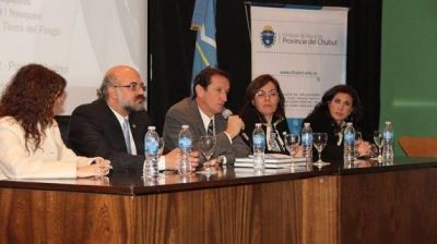 Zaffaroni inst� a robustecer la calidad en la formaci�n de los docentes