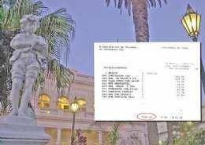 Manzur subi� la dieta a $ 7.500; ayer retrocedi�